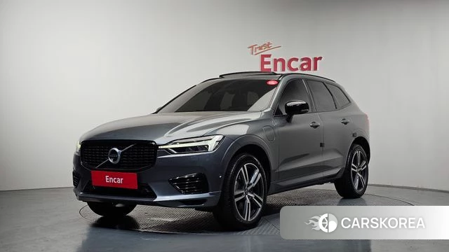Volvo XC60 second Generation 2020 Серый из Кореи