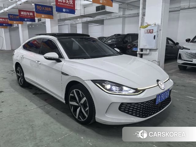 Volkswagen Lingdu 2023 Белый из Китая