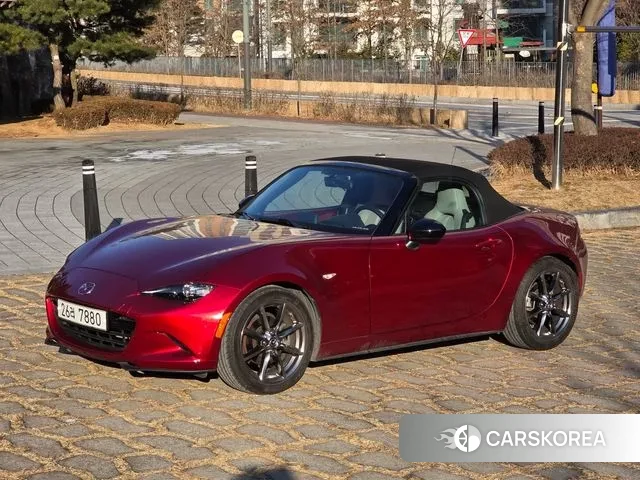 Mazda MX-5 MIATA 2019 Красный из Кореи