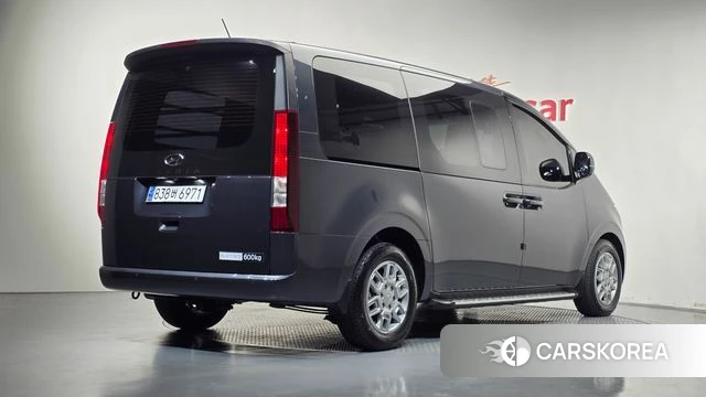 Hyundai Staria 2023 Серый из Кореи
