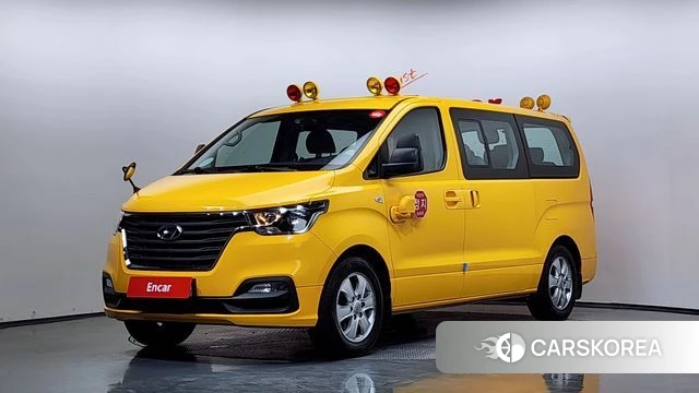 Hyundai The New Grand Starex 2021 Желтый из Кореи