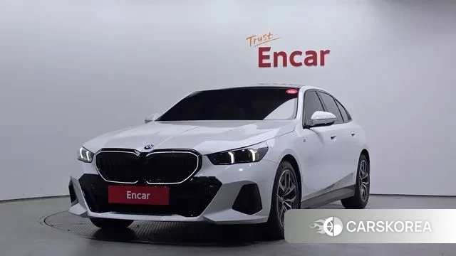 BMW 5 Series (G60) 2024 Белый из Кореи