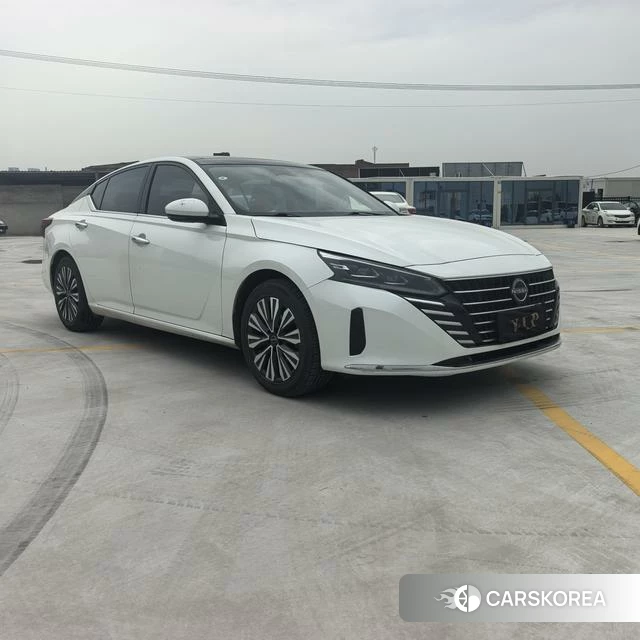 Nissan Teana 2023 Белый из Китая
