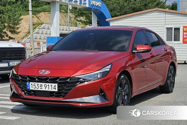 Hyundai Avante (CN7) 2021 Красный из Кореи