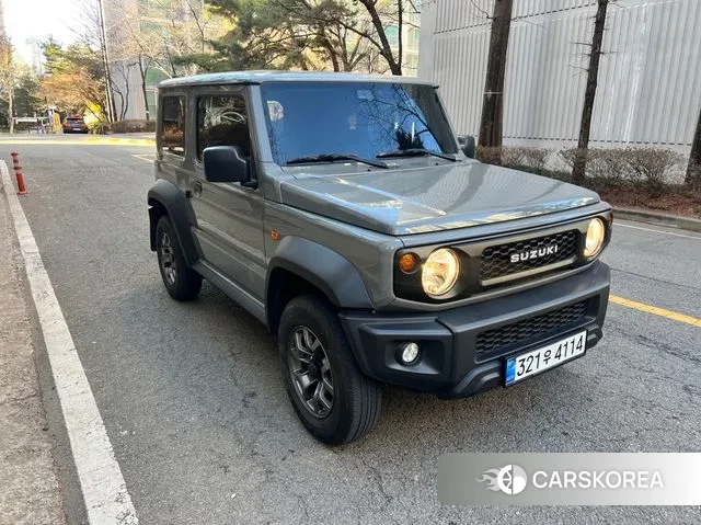 Suzuki Jimny 2019 Серебристо-серый из Кореи