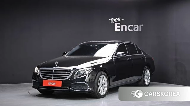 Mercedes-Benz E-Class W213 2018 Черный из Кореи