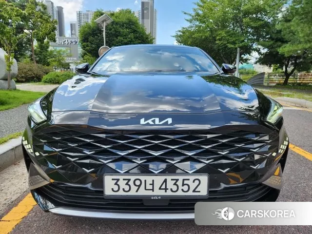 Kia K8 2021 Черный из Кореи