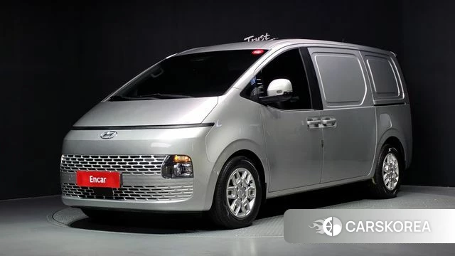 Hyundai Staria 2022 Серебряный из Кореи