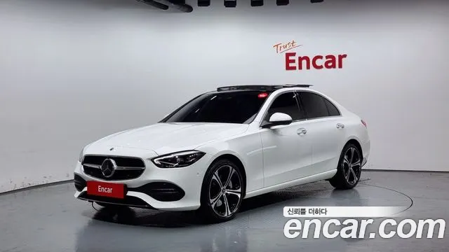 Mercedes-Benz C-Class W206 2023 Белый из Кореи