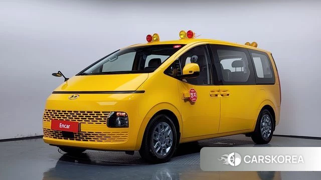 Hyundai Staria 2021 Желтый из Кореи