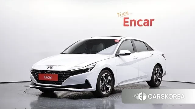 Hyundai Avante (CN7) 2023 Белый из Кореи