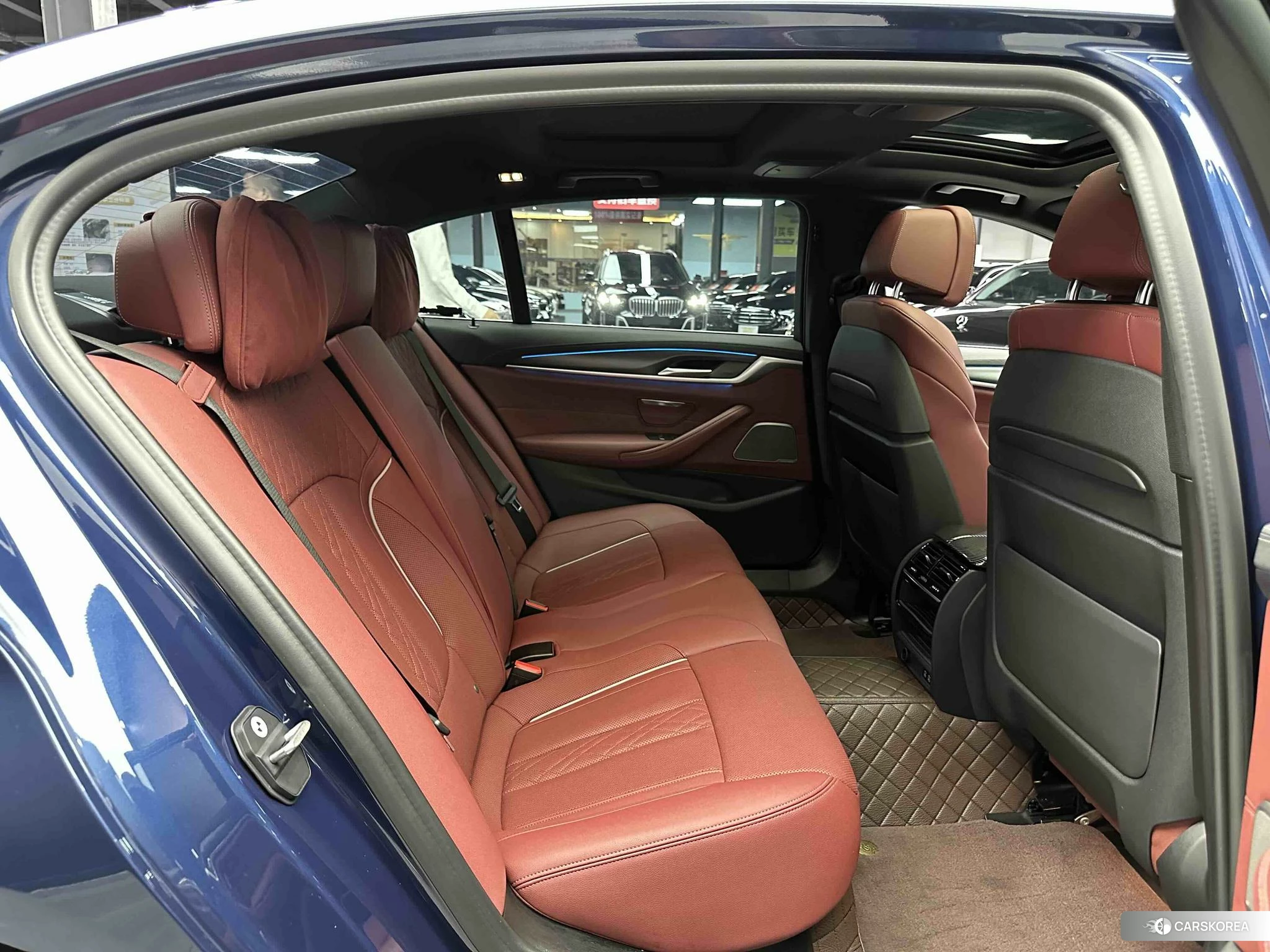 BMW 5 series PHEV 2020 Синий из Китая