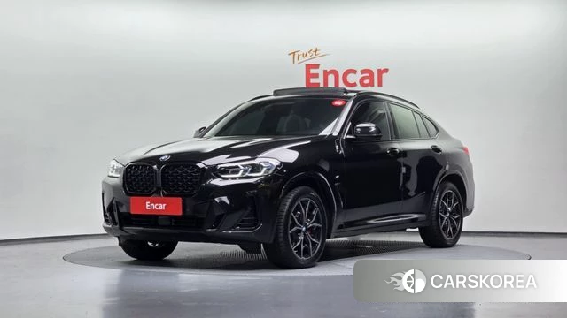 BMW X4 (G02) 2022 Черный из Кореи