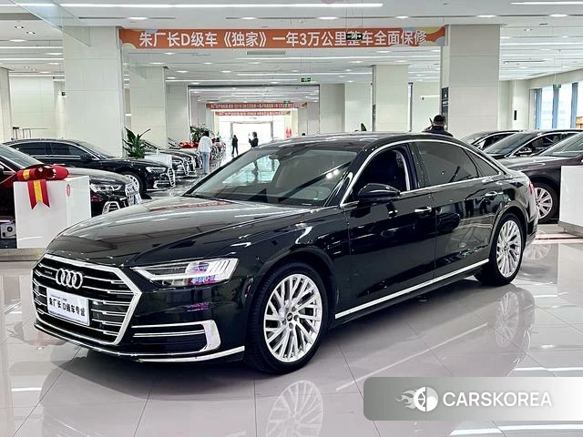 Audi A8 2022 Черный из Китая