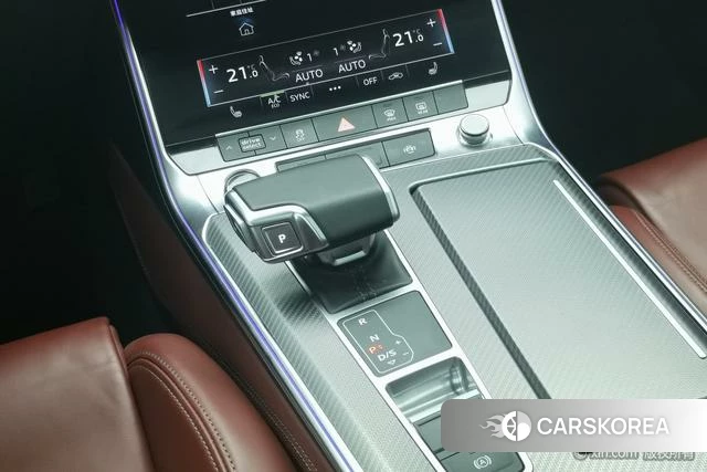 Audi A7L 2025 Черный из Китая