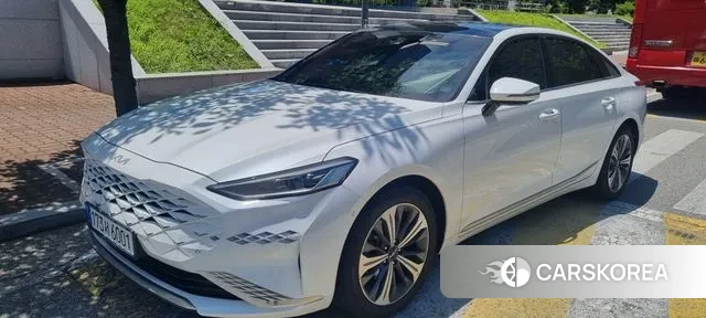 Kia K8 Hybrid 2023 Белый из Кореи