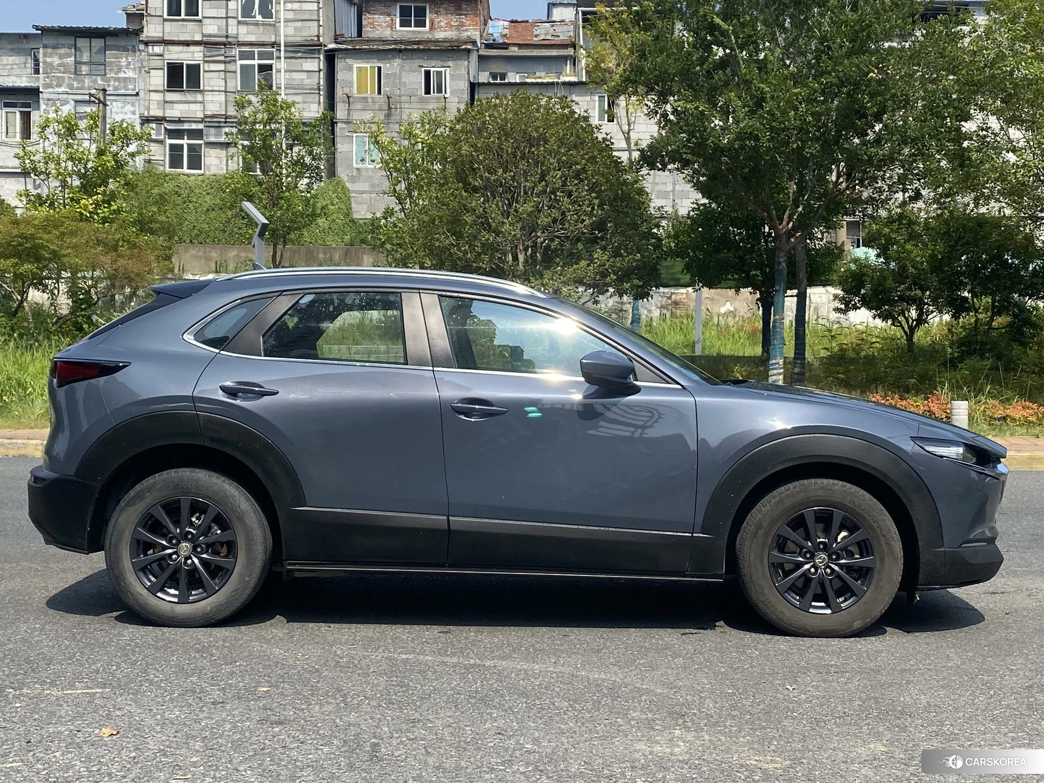 Mazda CX-30 2020 Темно-серый из Китая