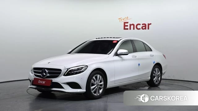 Mercedes-Benz C-Class W205 2020 Белый из Кореи