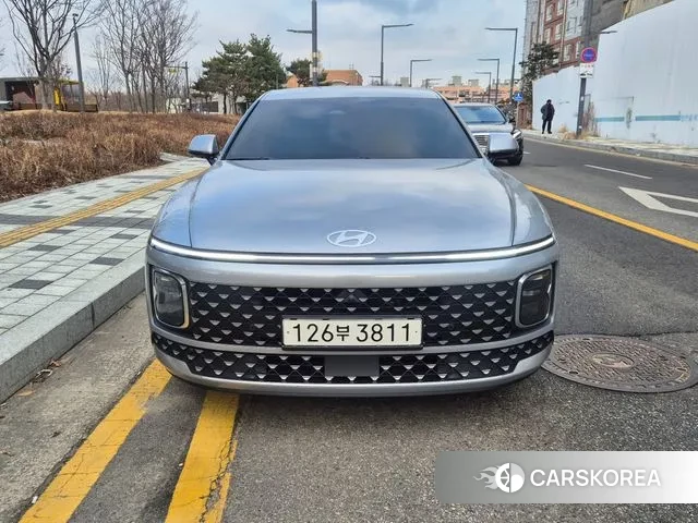 Hyundai Grandeur Hybrid (GN7) 2023 Серебристо-серый из Кореи