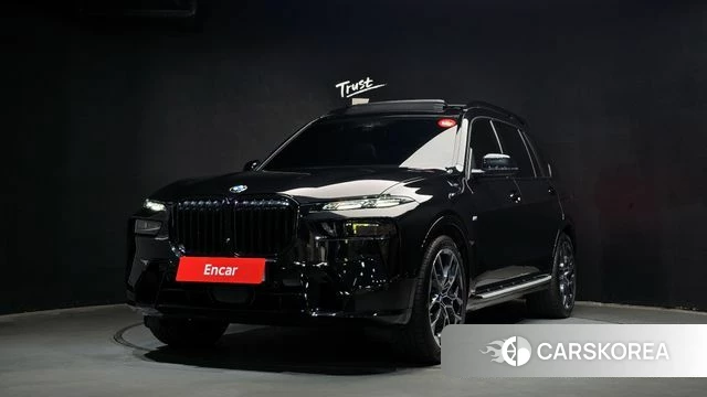 BMW X7 (G07) 2025 Черный из Кореи