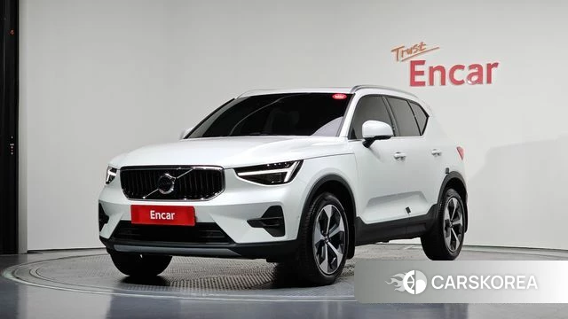 Volvo XC40 2024 Белый из Кореи