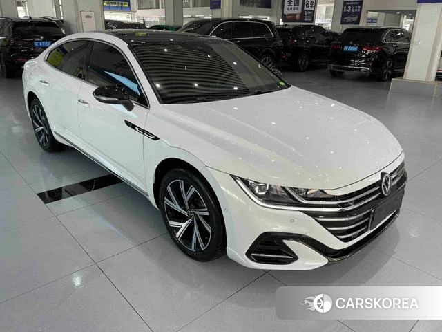 Volkswagen CC 2021 Белый из Китая