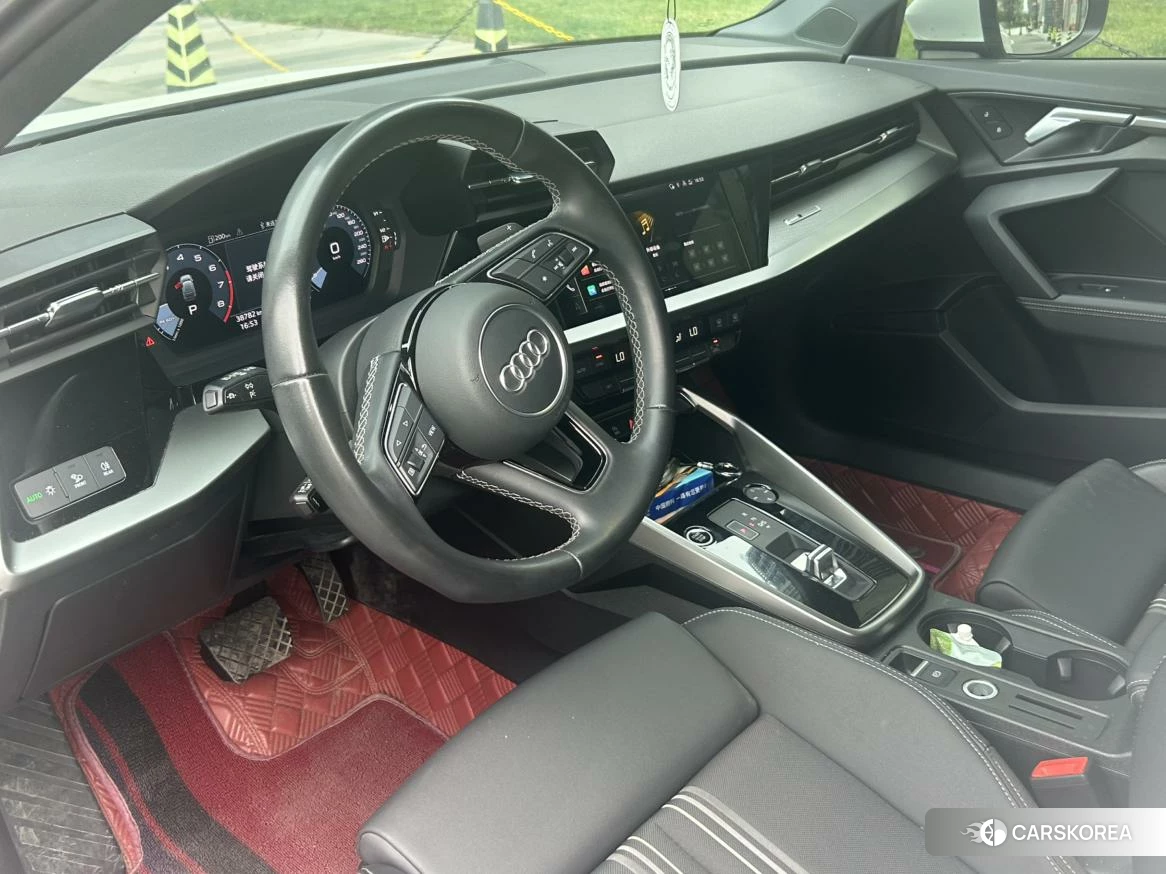 Audi A3 2023 Белый из Китая