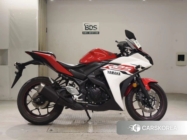 Проданный Yamaha YZF-R25 2015 из Японии