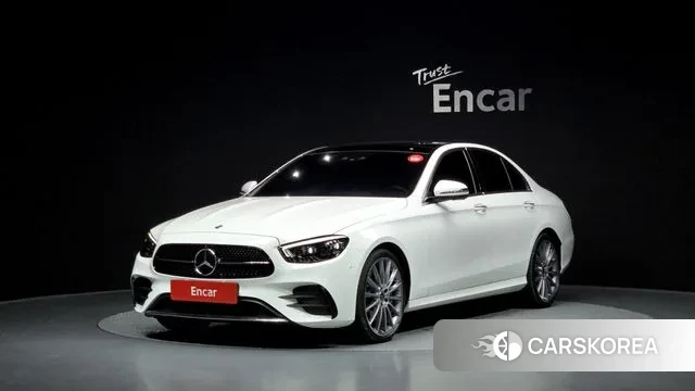 Mercedes-Benz E-Class W213 2021 Белый из Кореи