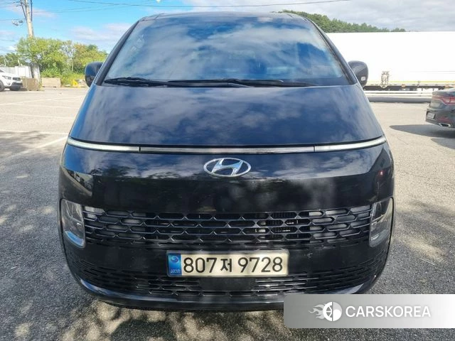 Hyundai Staria 2023 Черный из Кореи