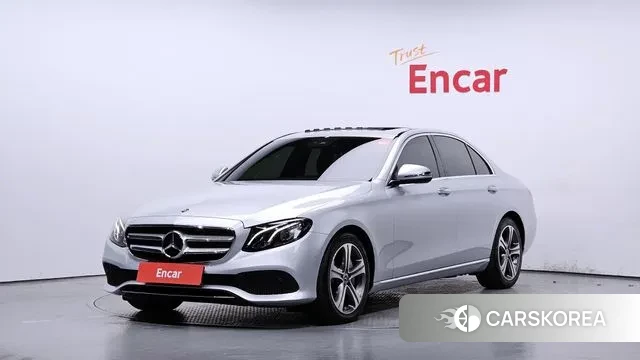 Mercedes-Benz E-Class W213 2019 Серебряный из Кореи