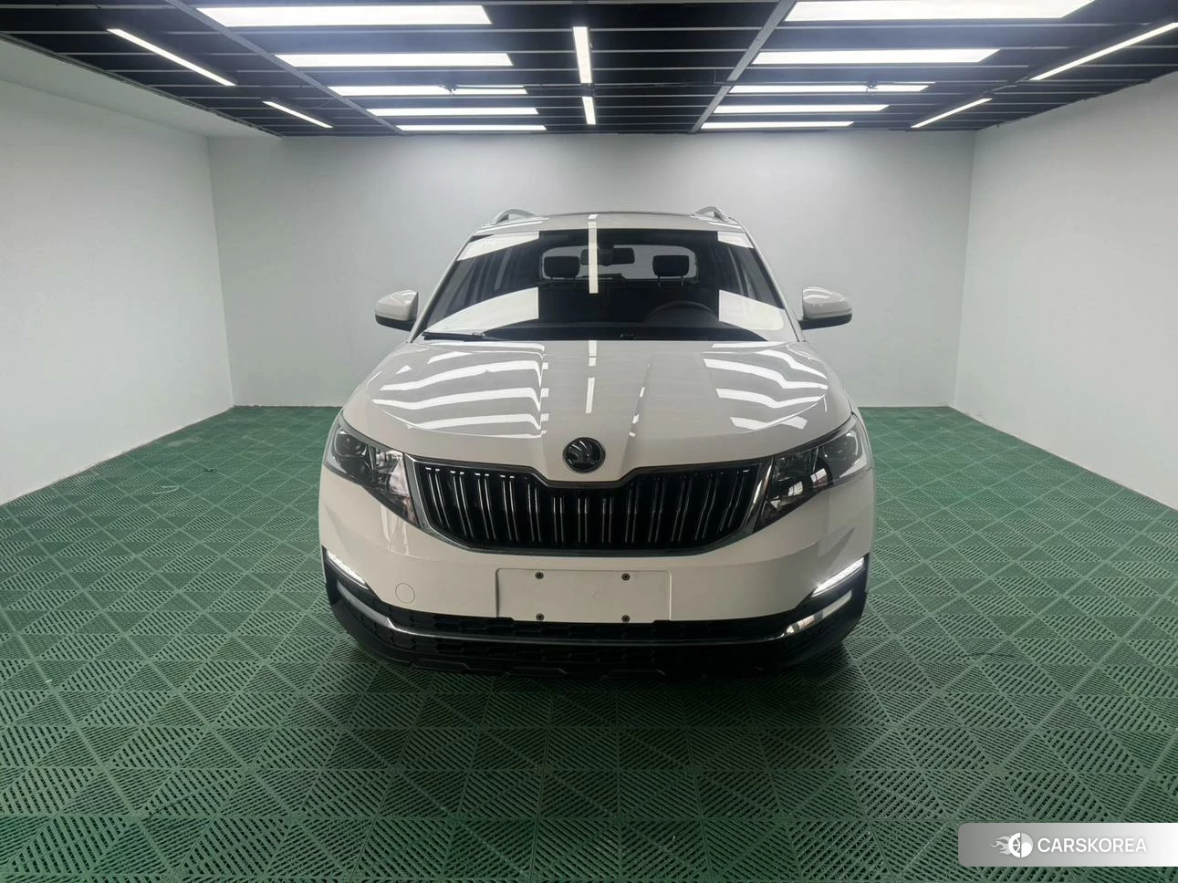 Skoda Komik GT 2021 Белый из Китая