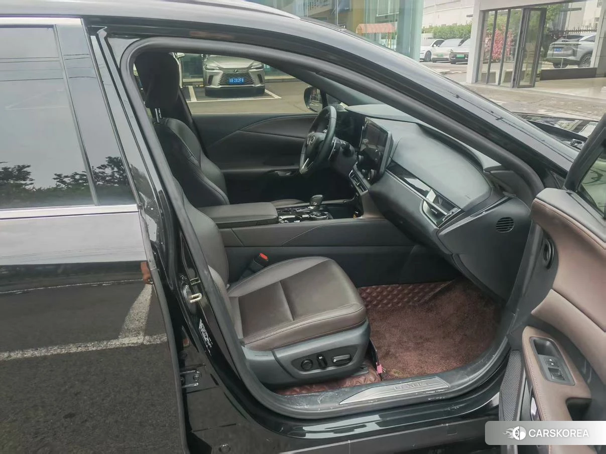 Lexus RX 2023 Черный из Китая