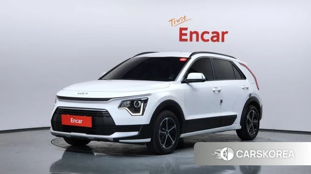Kia Di Ol Nu Niro 2022 Белый из Кореи