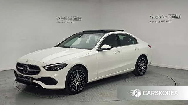 Mercedes-Benz C-Class W206 2024 Белый из Кореи