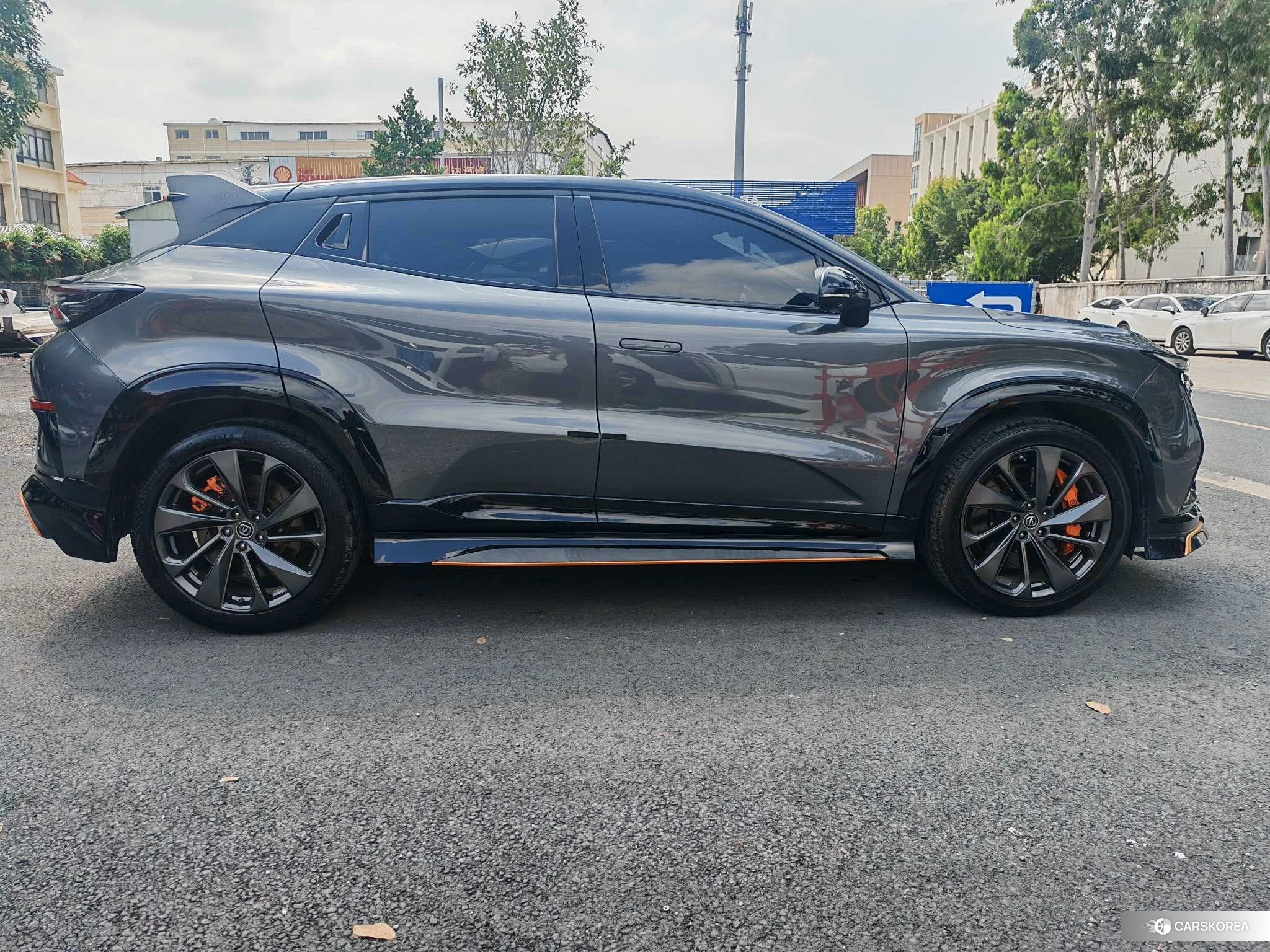 Chang'an UNI-T 2020 Темно-серый из Китая