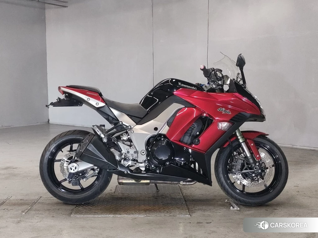 Проданный Kawasaki NINJA 1000 2011 из Японии