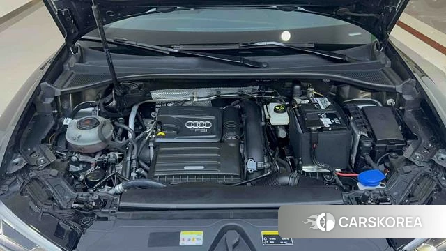 Audi Q3 Sportback 2022 Темно-серый из Китая