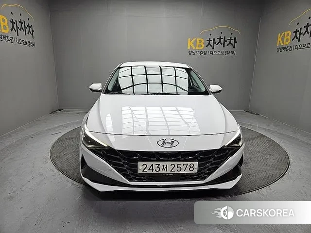 Hyundai Avante (CN7) 2021 Белый из Кореи