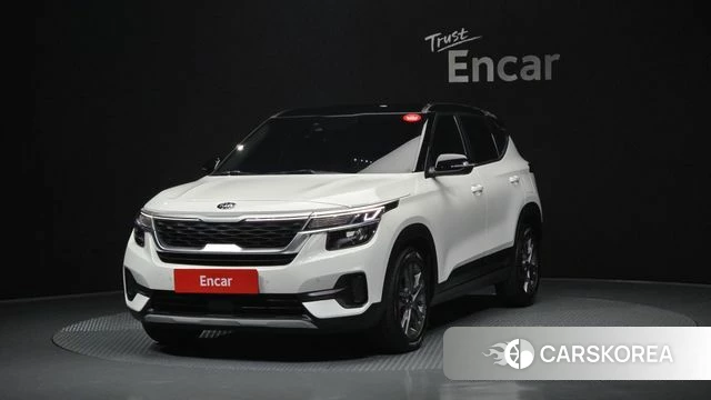 Kia Seltos 2019 Белый из Кореи