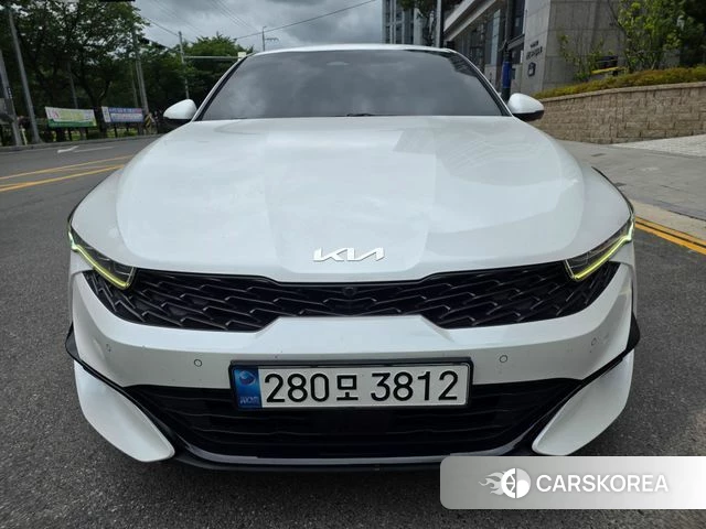 Kia K5 3rd generation 2022 Белый из Кореи