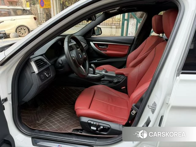 BMW 3 series 2019 Белый из Китая