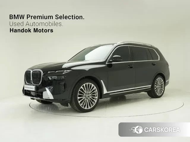 BMW X7 (G07) 2024 Черный из Кореи