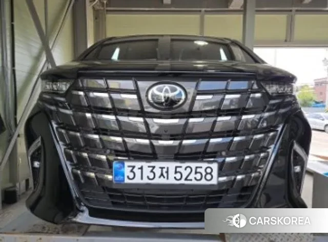 Toyota Alphard 4th Generation 2024 Черный из Кореи