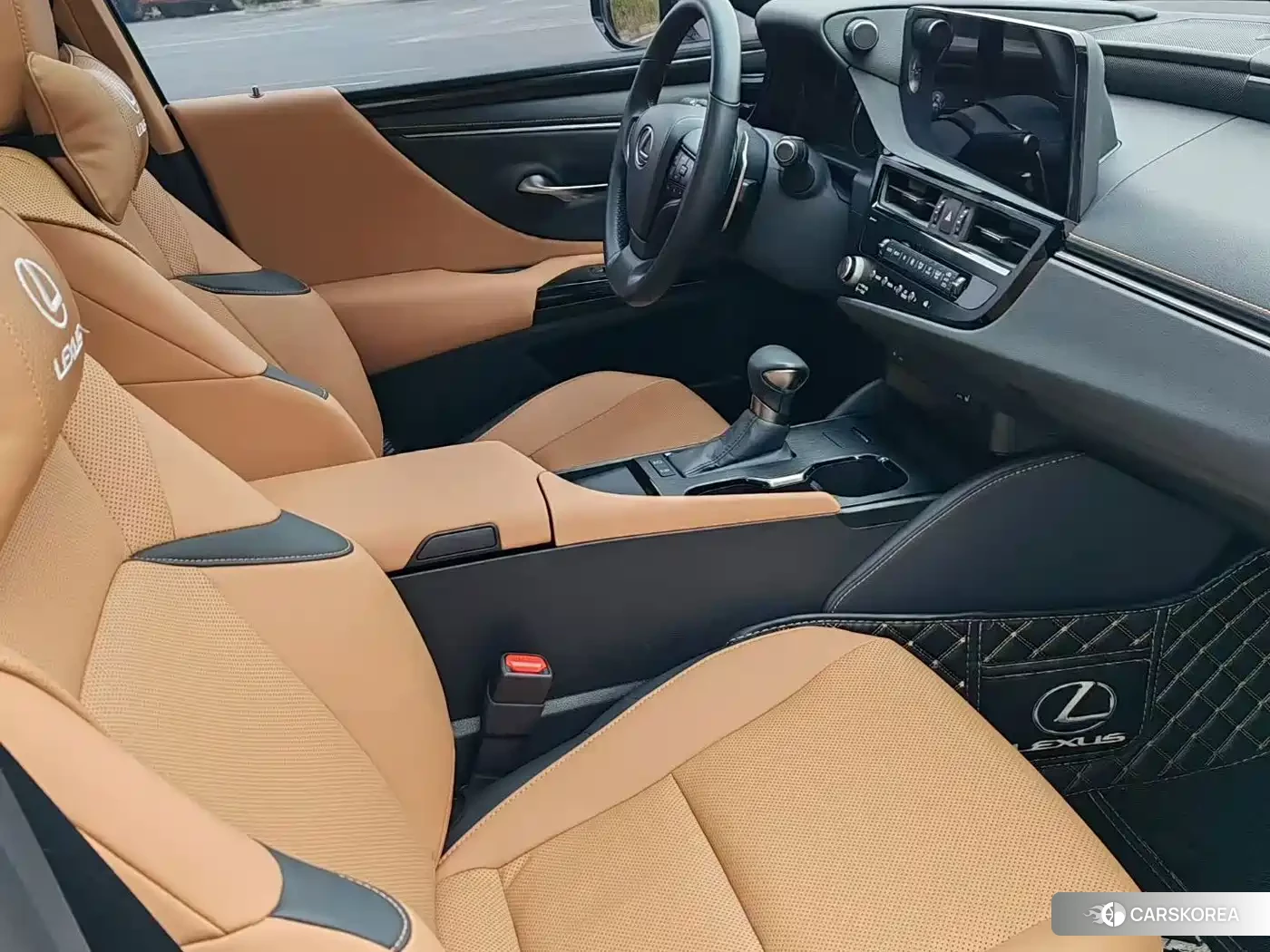 Lexus ES 2023 Белый из Китая
