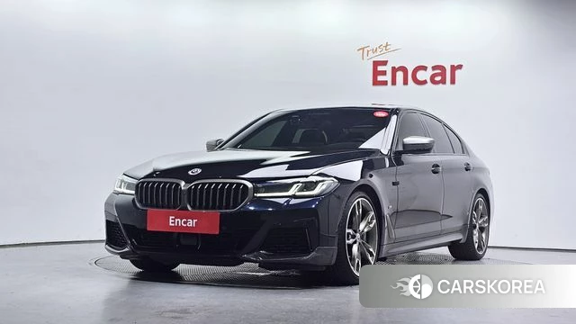 BMW 5 Series (G30) 2020 Черный из Кореи