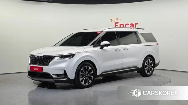 Kia Carnival 4th generation 2023 Белый из Кореи