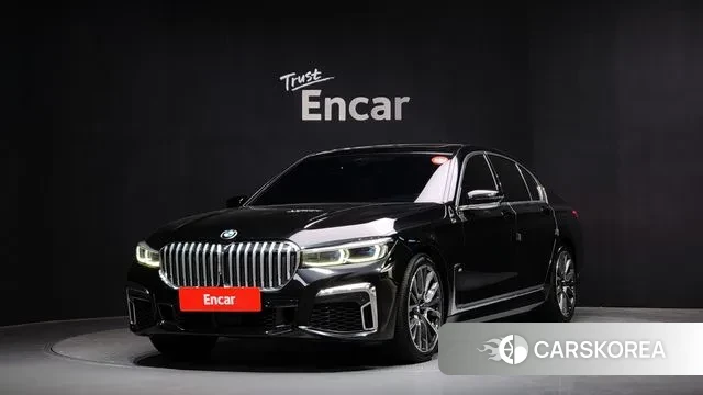 BMW 7 Series (G11) 2021 Черный из Кореи