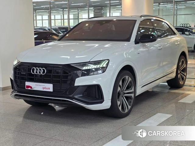 Audi Q8 (4M) 2023 Белый из Кореи