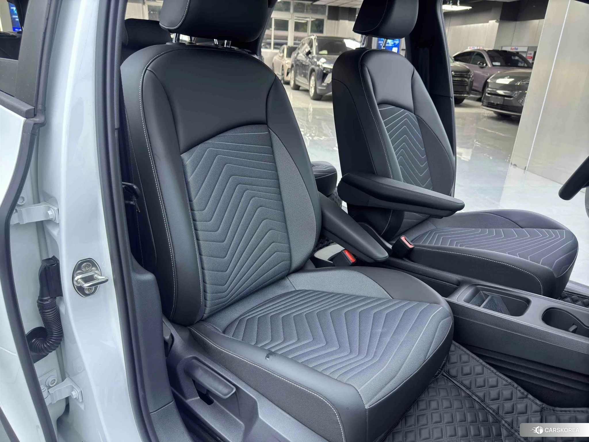 Volkswagen ID.3 2024 Белый из Китая
